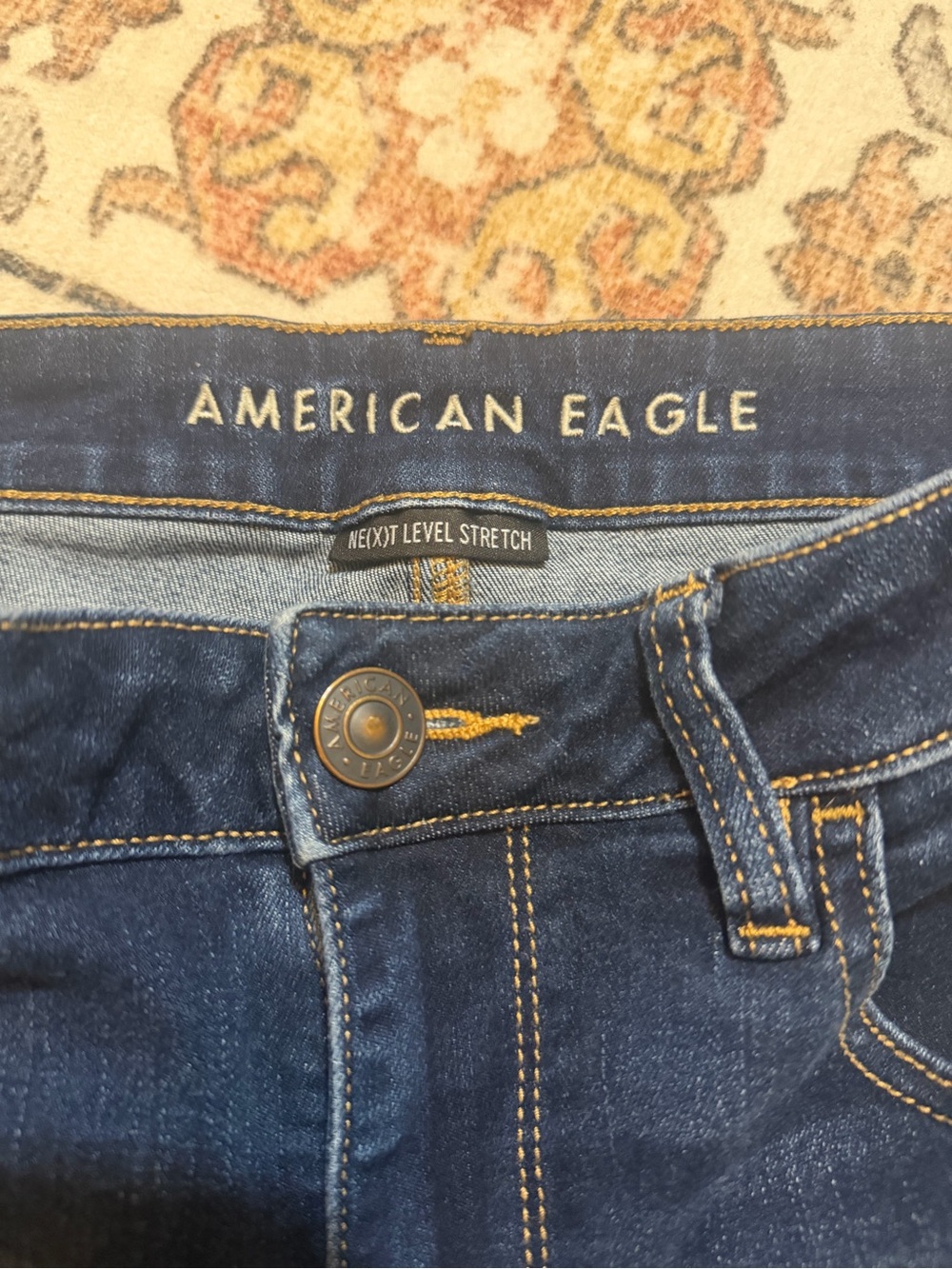 American Eagle Outfitters Women’s Dark Blue High-Rise Jeans - Picture 3 of 8